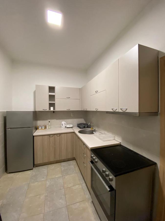 R&K Hostel Skopje Eksteriør bilde