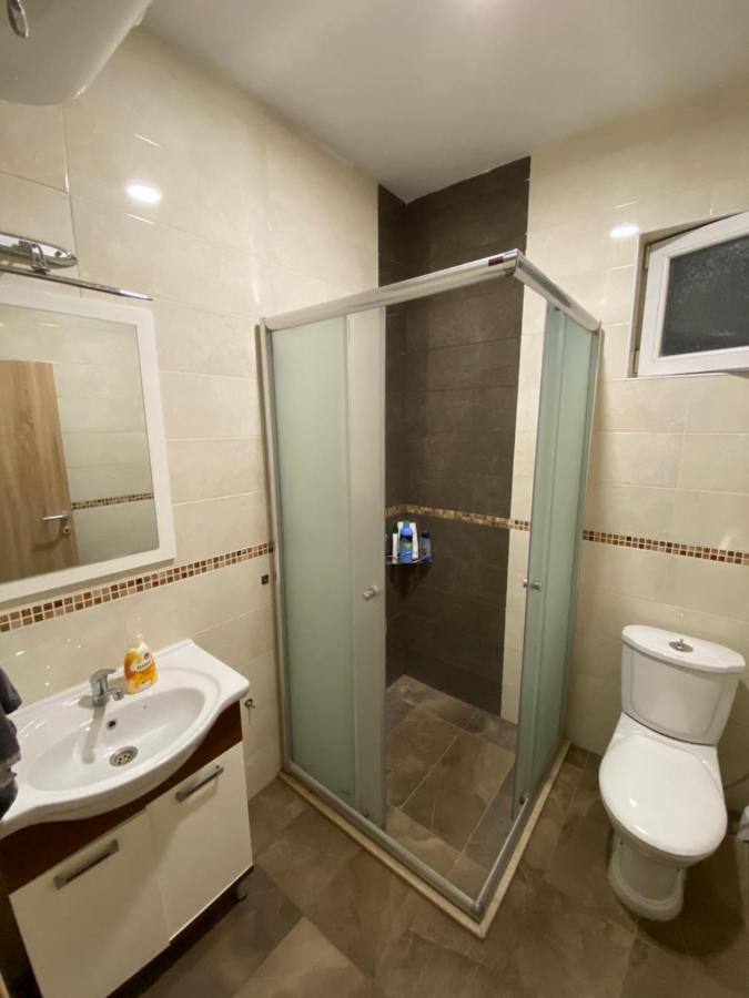 R&K Hostel Skopje Eksteriør bilde